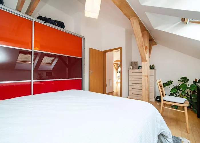 Apartmán Bright And Airy In Unique Suburb Praha