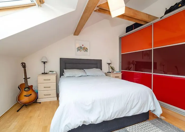 Apartmán Bright And Airy In Unique Suburb