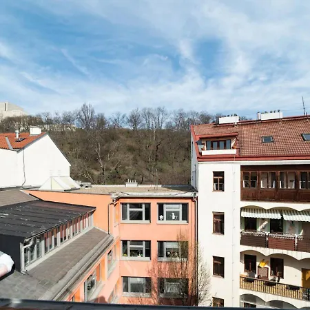 Bright&airy In Unique Suburb